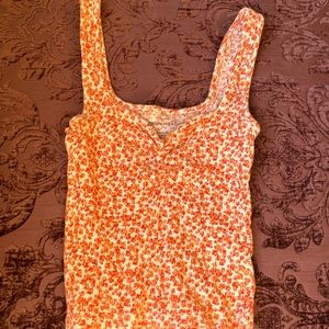 american eagle cute floral top